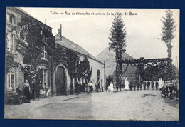 Tellin. Arc De Triomphe Et Entrée De La Route De Bure. Infirmières Et Enfants En Uniforme. 1919 - Tellin