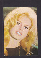CPSM Bardot Brigitte Pin Up Grand Format Environ 10 X 15 Voir Le Dos - Famous Ladies