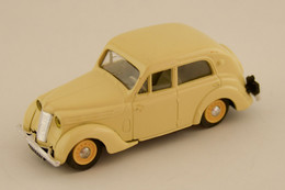 RENAULT Juva 4 Berline 1950 - ELIGOR 1:43 - Eligor