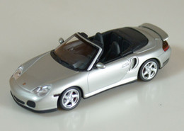 PORSCHE 911 Turbo Cabriolet - MINICHAMPS 1:43 - Minichamps