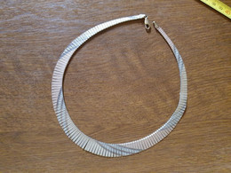 Collier Plat A Lamelles En Argent Et Vermeil Vintage - Necklaces/Chains