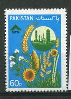 Pakistan ** N° 586 - Corporation Des Engrais Fertilisants - Usine à Engrais Et Produits De L'agriculture - Pakistan