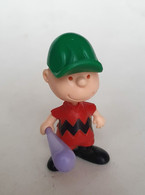 FIGURINE KINDER PEANUTS 1993 CHARLIE BATE DE BASEBALL 3 - Autres & Non Classés