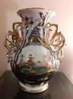 Vase En Porcelaine De Bayeux. Période Gosse ( 1849-1877). - Vasen