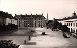 Auxonne - Place D'armes De La Caserne Bonaparte - Militaire Militaria - Auxonne