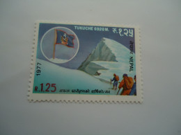 NEPAL  MNH STAMPS  MOUNTAINS FLAGS - Népal