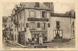 - Puy De Dôme -ref-B601- Manzat - Place De La Fontaine - Magasin Confection " Au Bon Marché " - Magasins - - Manzat