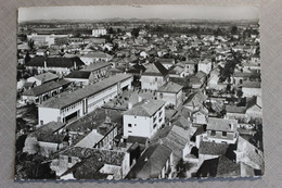 EN AVION AU DESSUS DE... VIC EN BIGORRE (65) - L'ECOLE COMMUNALE - Vic Sur Bigorre