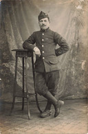 CPA - Militaria - Carte Photo  - Identification Paul Dubar - F. Vertriest - 1917 - Personaggi