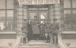 CPA - Militaria - Carte Photo  - Soldat Allemand - Welcome To Our Liberaturs -Képi - Personaggi