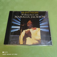 Mahalia Jackson - Silent Night - Kerstmuziek