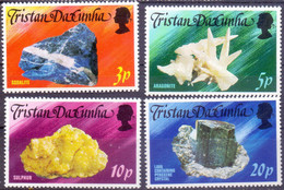 TRISTAN  DU CUHNA - MINERALES - GEOLOGY - **MNH - 1978 - Minéraux