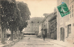 Tullins * La Place D'armes Et Grande Rue - Tullins