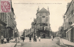 St Hilaire Du Harcouet * La Rue De La République Et Rue D'égypte * Pharmacie - Saint Hilaire Du Harcouet