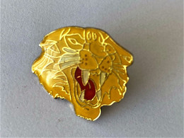 PINS ANIMAUX TÊTE DE LION   / 33NAT - Animaux