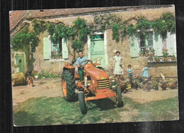 Cpm St005852 Tracteur Renault N 72 De 1960 , Carte Com Publicitaire , Basse-cour , Poules - Tracteurs