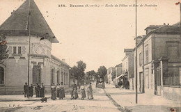 95 - BEZONS - S08549 - Ecole De Filles Et Rue De Pontoise - En L'état Trous - L1 - Bezons