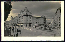 LEÓN  - Avenida De Ordoño II Y Gral. ( Ediciones Garcia Garrabella) Carte Postale - León