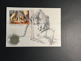 (1 Oø 25 A) Australian Dinosaur MAXICARD With $ 1.00 Dinosaur Coin - Dollar
