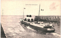 CPA Carte Postale France Sortie D'un Remorqueur   VM62459 - Schlepper