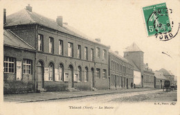 Thiant * Rue Et La Mairie Du Village - Autres & Non Classés