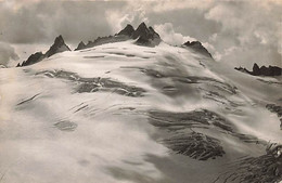 Les Aiguilles Du Tour Glacier Du Trient - Trient