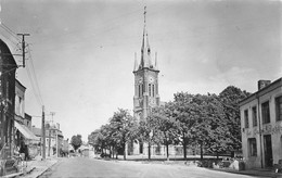 Wignehies * Place De L'église Du Village - Autres & Non Classés