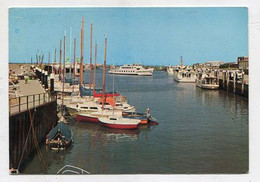 AK 109474 GERMANY - Bensersiel - Hafen - Esens