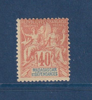 ⭐ Madagascar - YT N° 37 * - Neuf Avec Charnière ⭐ - Unused Stamps