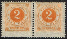1886. Circle Type. Perf. 13. Posthorn On Back. 2 öre Orange. Pair. (Michel 29) - JF161111 - Unused Stamps