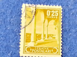 TÜRKİYE.-1940-50-  İNSCRİPTİON : TÜRKİYE POSTALARI- TWO CRESCENTS  AND STARDAMGALI - Usati