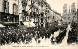 Orléans Fêtes De Jeanne D'Arc La Bannière De La Ville Fiesta 派对 Party パーティLa Pucelle D'Orléans Loiret N°8 En TB.Etat - Orleans