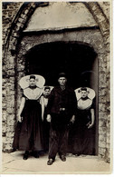 Zuid-beveland  Kerkuitgang Folklore Carte Photo - Autres & Non Classés