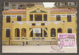 Macau Batimens Et Monuments Caixa Escolar Ecole Carte Maximum 1982 Macao Buildings And Monuments School Maxicard - Maximum Cards