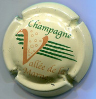 CAPSULE-CHAMPAGNE VALLEE DE LA MARNE N°10 Fond Crème - Vallée De La Marne