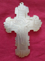 Crucifix/ Croix. Christ Et Sainte Vierge. Gravure En Nacre. - Arte Religioso