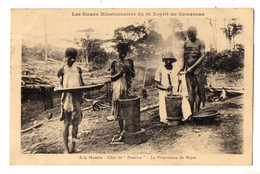 46712-ZE-75-Les Soeurs Missionnaires Du St-Esprit Au Cameroun-A La Mission-Chez Les "Fiancés" : La Préparation Du Repas - Camerún