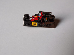 PIN'S FERRARI - AGIP - F1