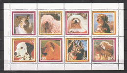 Equat. Guinea - MNH Sheet DENTED DOGS - Dogs