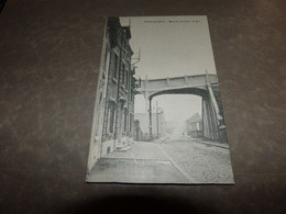 Carte Postale Aiseau Presles Pont De Loup   Rue Du Quartier Du Roi - Aiseau-Presles