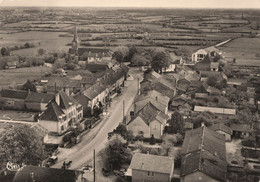 Montpont * Vue Panoramique Aérienne Sur Le Village * Route Rue - Andere & Zonder Classificatie