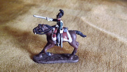 CAVALIER CHARGEANT AU SABRE En Plomb Campagne Napoléonienne.   DELPRADO.   N° RDR 97. - Loden Soldaatjes