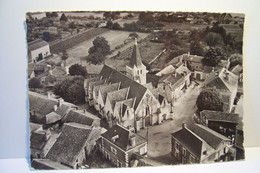 CHAMPIGNY-sur-VEUDE   - L'Eglise   - ( Pas De Reflet Sur L'original ) - Champigny-sur-Veude