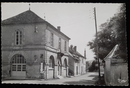 58 - BRINON Sur BEUVRON  - Nièvre - La Mairie - Brinon Sur Beuvron