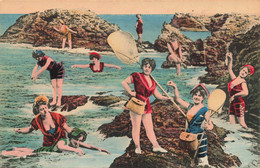 Mode * Femmes à La Plage * Beigneuses * Pêche à Pied - Mode