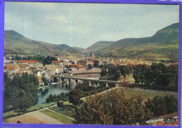 Carte Postale 12. Millau  Le Pont Lerouge   Très Beau Plan - Millau