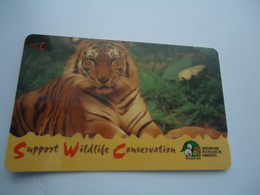 SINGAPORE  USED  CARDS  ANIMALS LIONS - Dschungel