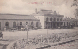 Delcampe - 81 / CASTRES / LA GARE DU MIDI / FIACRES - Castres