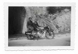 Delcampe - Panther Moto Motor Vélomoteur Motorrad Motorcycle Femme Homme Photo Foto - Motorräder