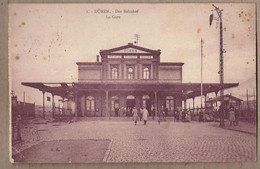 Delcampe - CPA ALLEMAGNE - DÜREN - Der Bahnhof - La Gare - TB PLAN CHEMIN DE FER ANIMATION VOIES - Düren